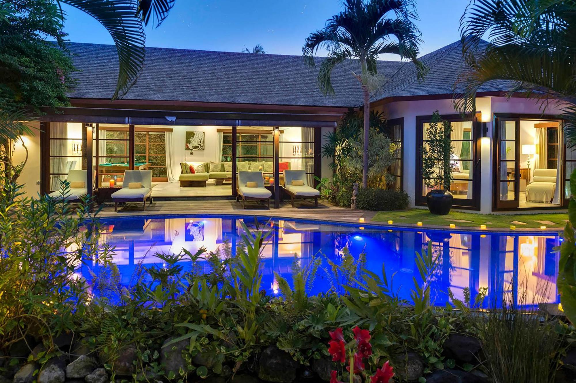 Lataliana Seminyak Villa Ngoại thất bức ảnh